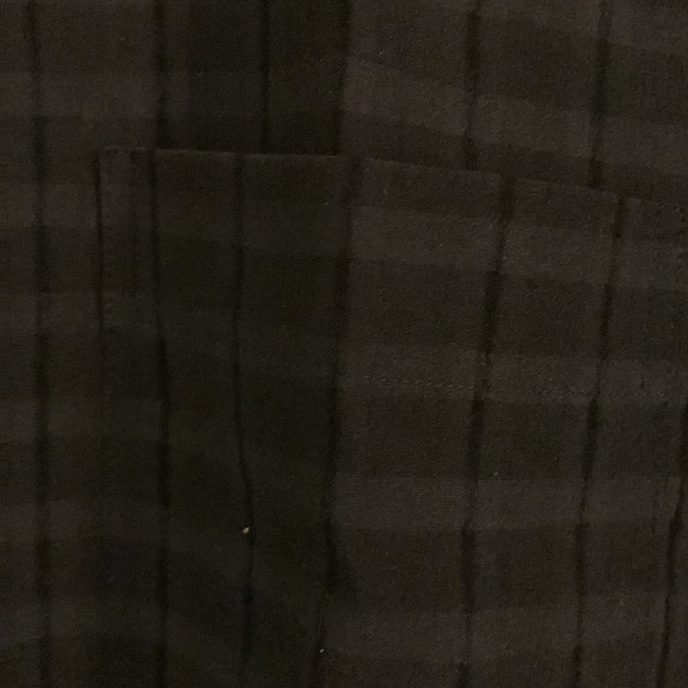 Sharp Black Color On Color Pattern On Short Sleev… - image 3